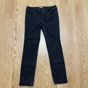 Chicos So Slimming Dark Wash Black Straight Leg Jeans Women's Sz 1R US M/8